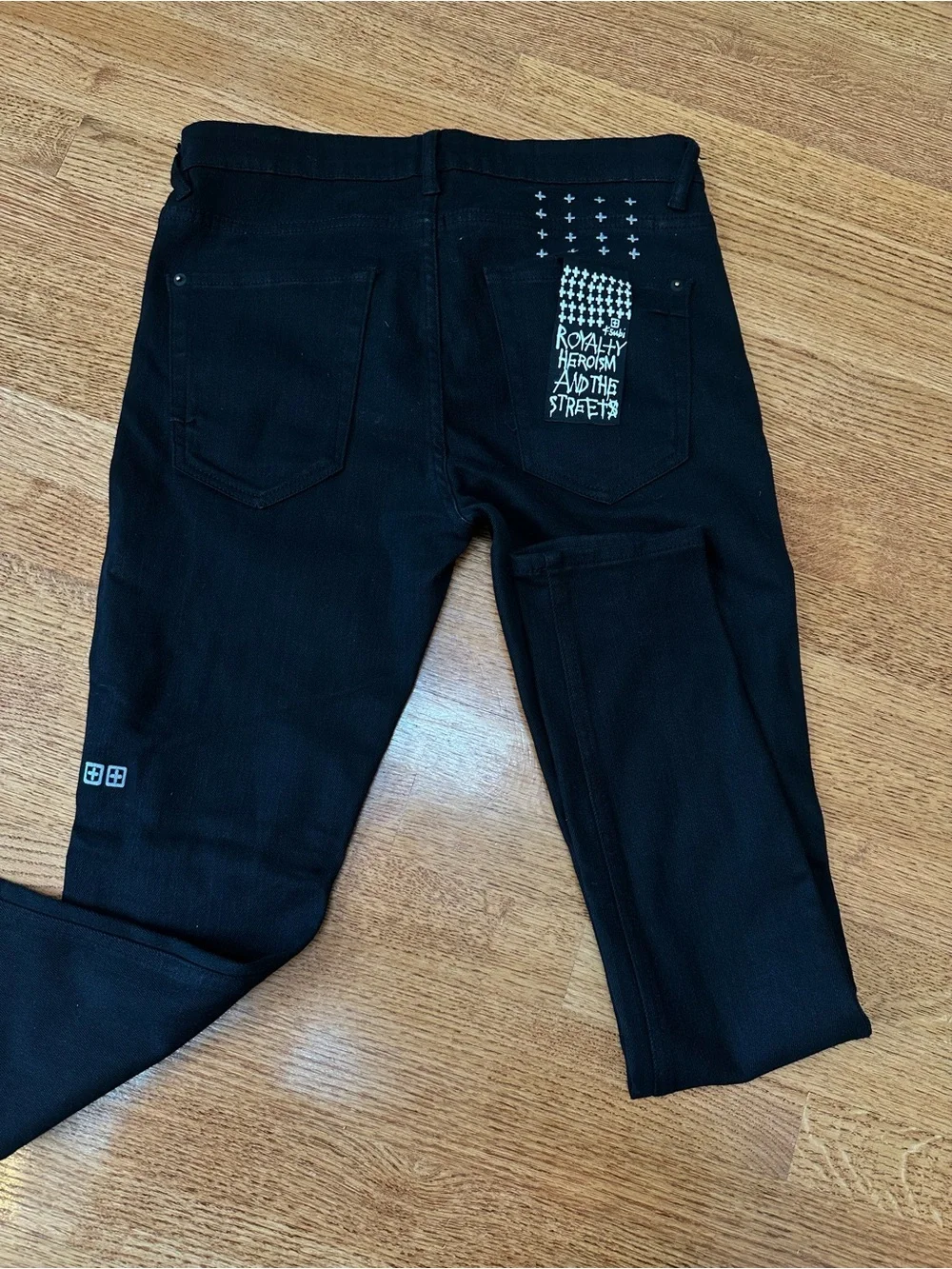 Ksubi van winkle ace black slice skinny jeans black size 32.